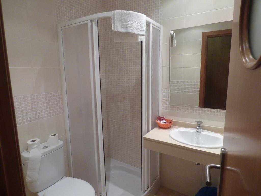 Hostal La Perdiz Sonseca 외부 사진