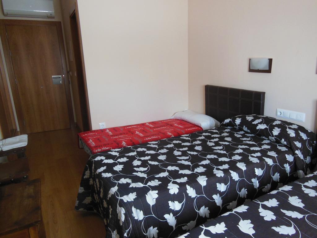 Hostal La Perdiz Sonseca 외부 사진